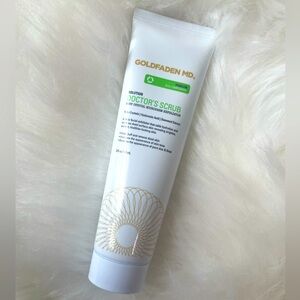 Goldfaden MD doctors facial scrub